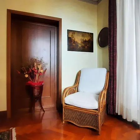 Apartment Ecco *